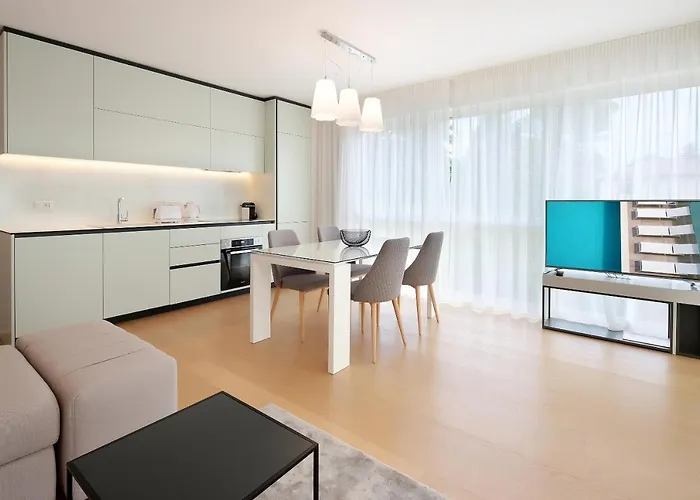 Apartment New With Swimming Pool Near The