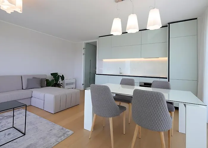 New With Swimming Pool Near The Apartment *