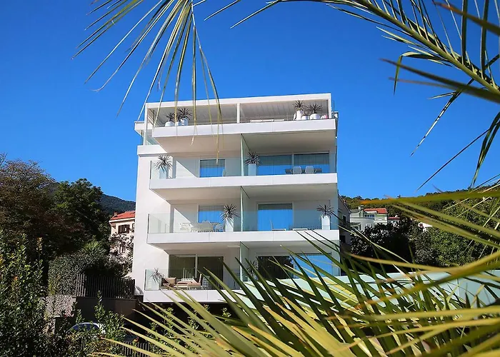 New With Swimming Pool Near The * Ičići