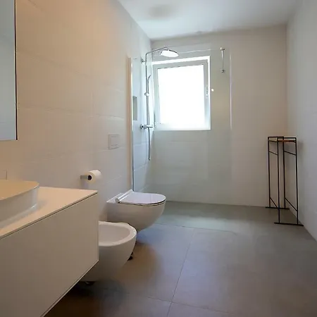 Appartement New With Swimming Pool Near The