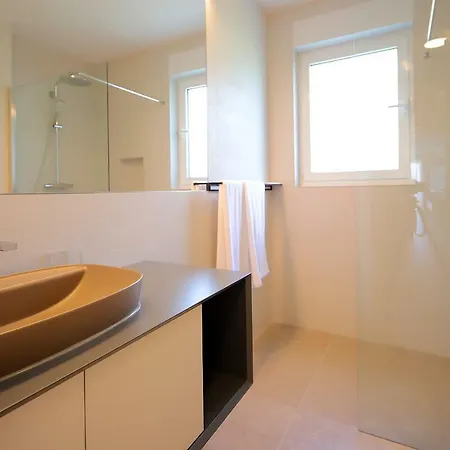 New With Swimming Pool Near The Ičići